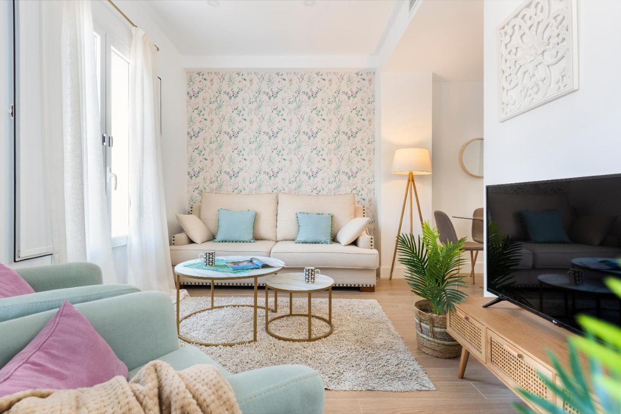 Genteel Home Juan Rabadan Sevilla Exterior foto
