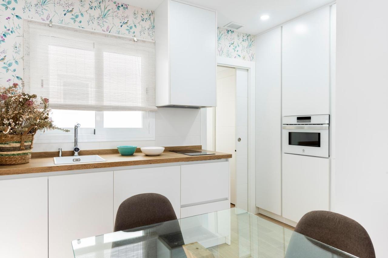 Genteel Home Juan Rabadan Sevilla Exterior foto
